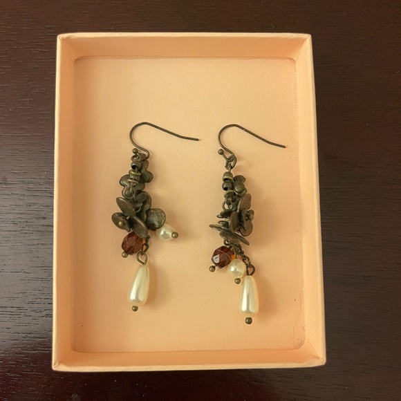 Free People Jewelry - Free People Antique Brass Cluster Drop Earrings with Pearl and Amber Beads